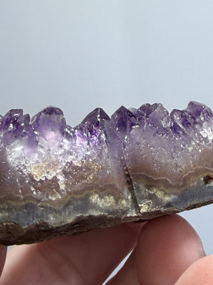 Amethyst Druzy Heart Cluster With Stand – 5cm (B)