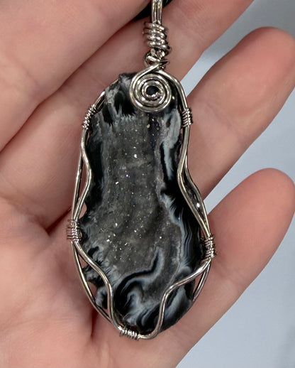 925 Silver Druzy Agate Pendant – Wire Wrapped Statement Piece (4.8cm)