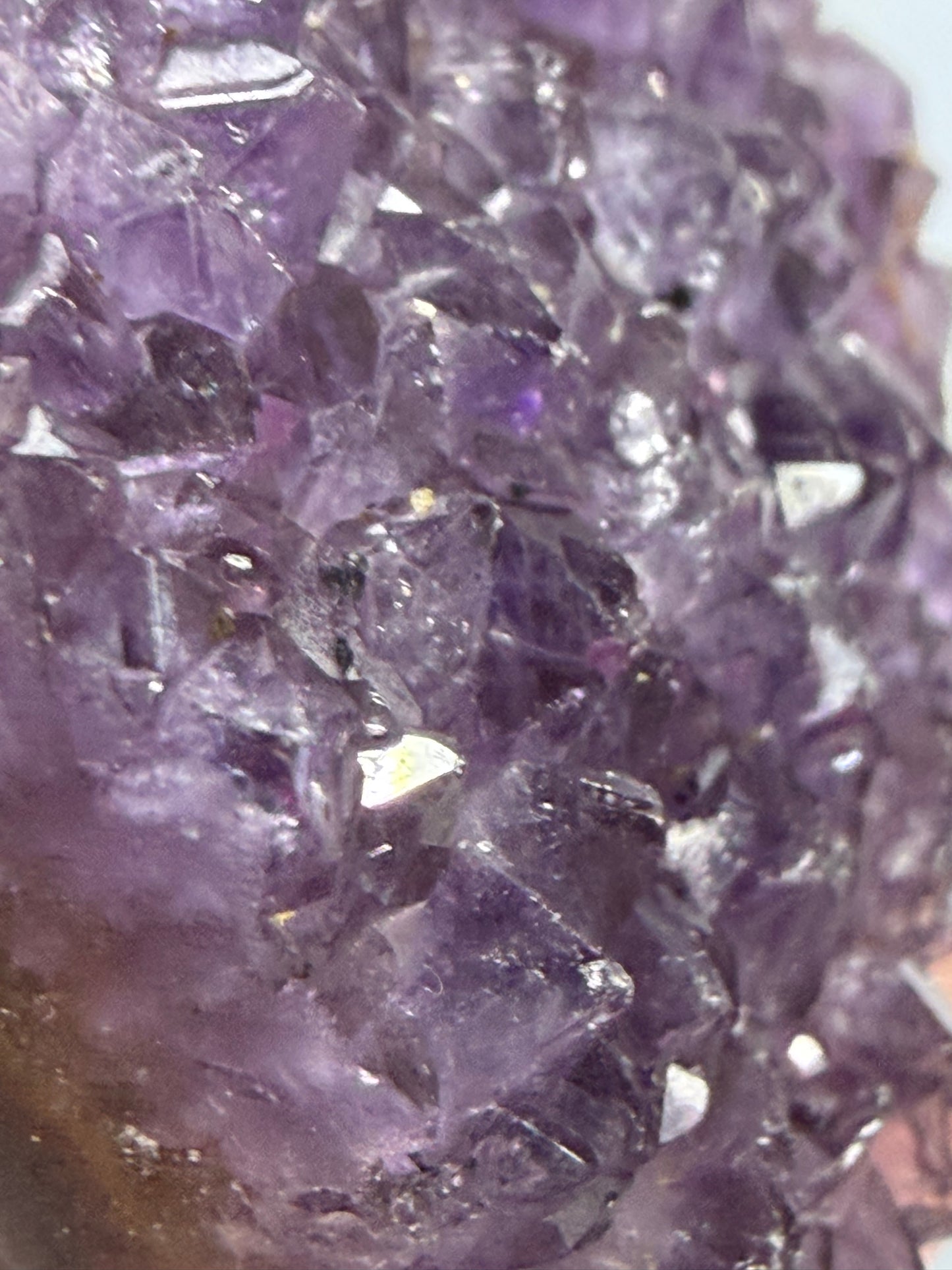 Amethyst Druzy Heart Cluster With Stand – 5.6cm (C)