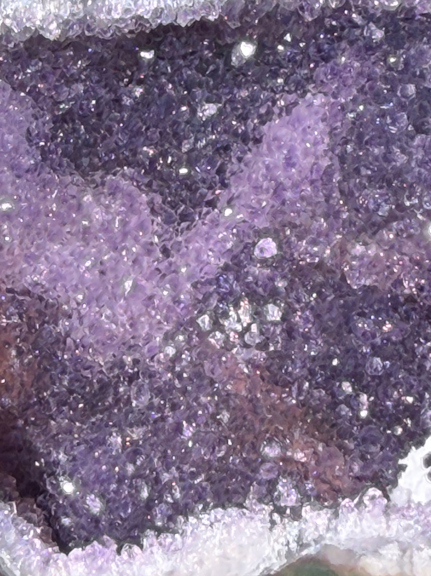 Brazilian Amethyst Druzy Cave Geode – 954g F