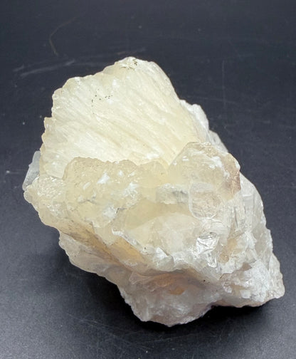 Stilbite on Apophyllite with Chrysocolla on Back