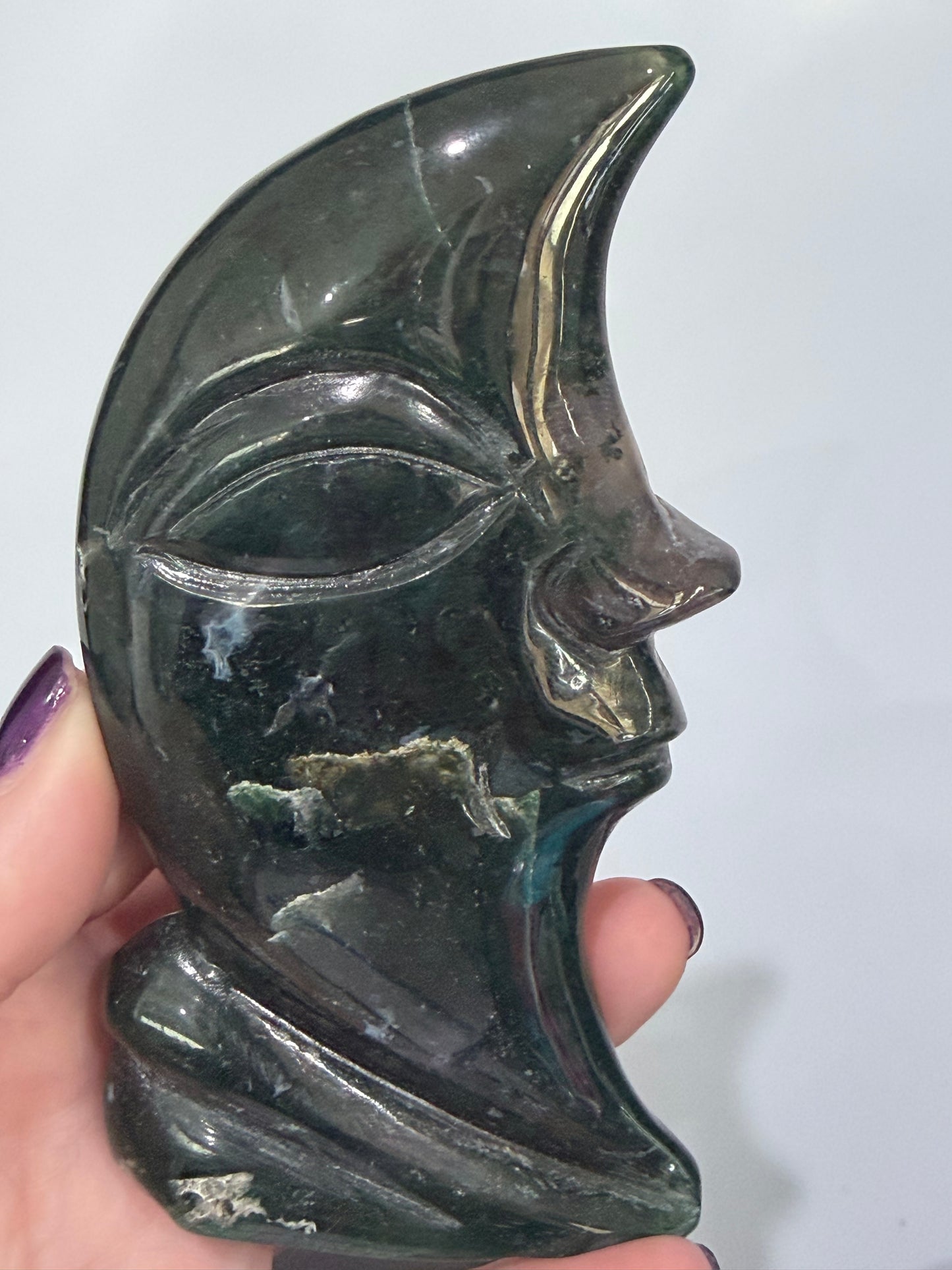 Moss Agate Moon Face Carving – 12cm