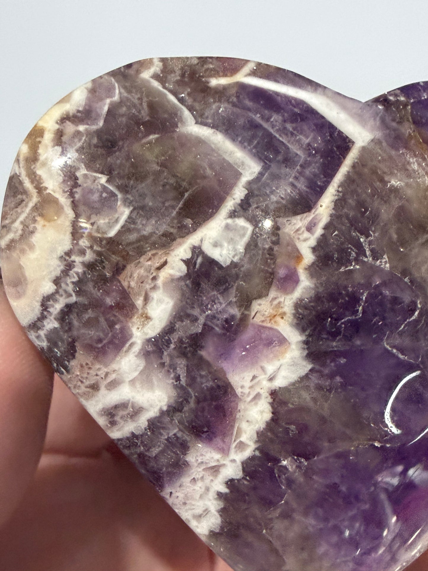 Chevron Amethyst Heart – Self Standing D