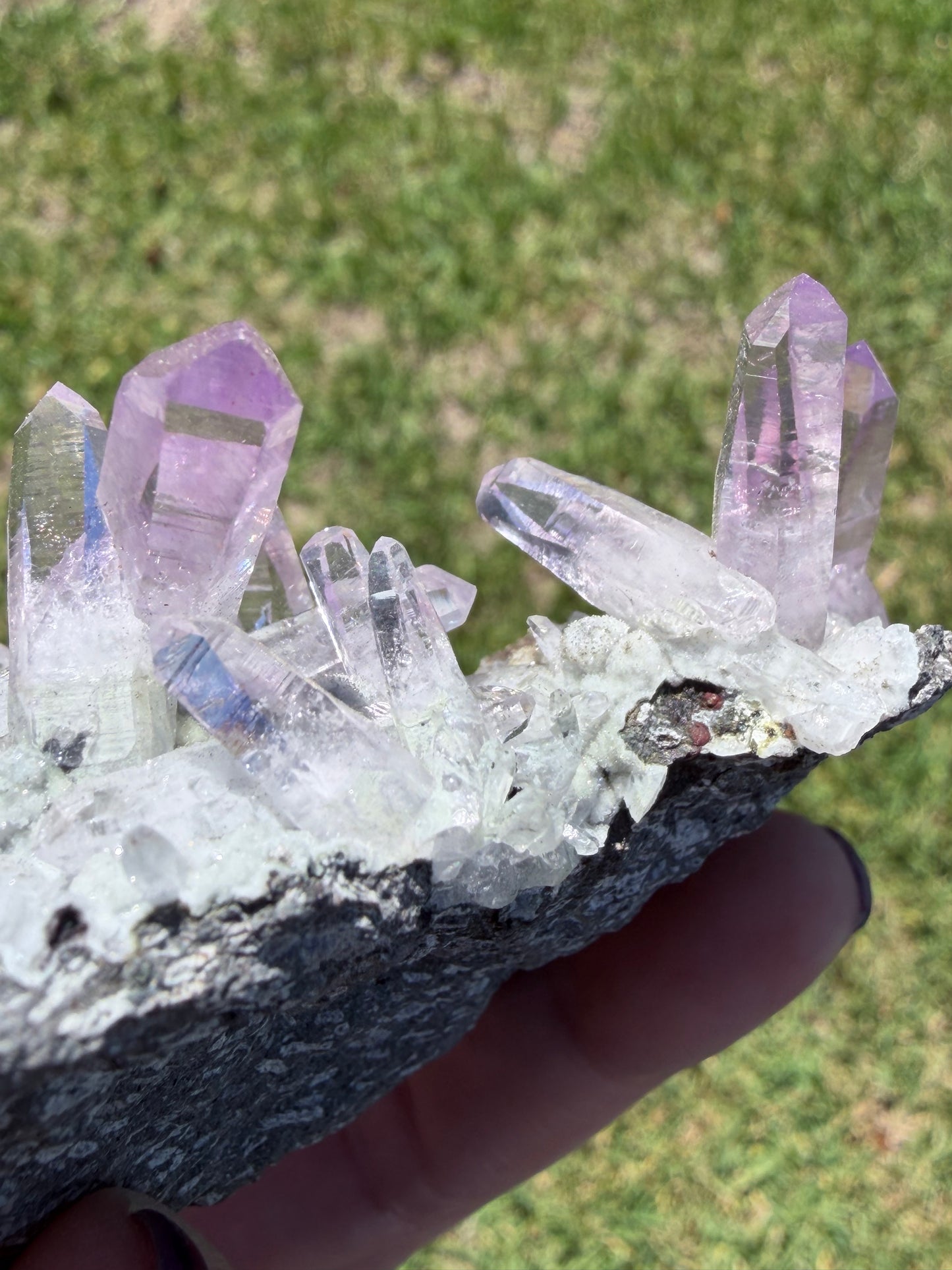 VERA CRUZ AMETHYST CLUSTER ON MATRIX — COLLECTOR PIECE 260g