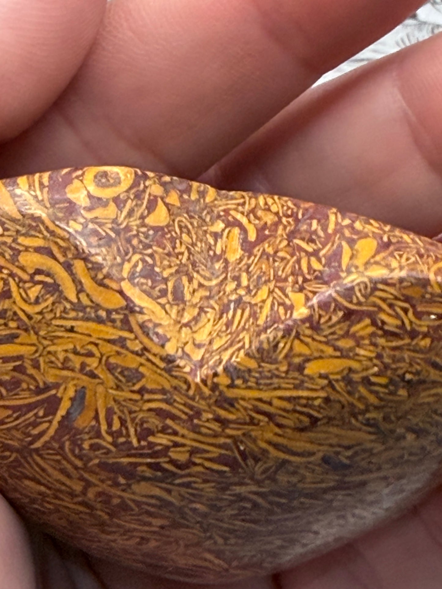 Calligraphy Stone Heart (Calligraphy Jasper / Mariyam Jasper) – 113g | 6 x 5.4cm