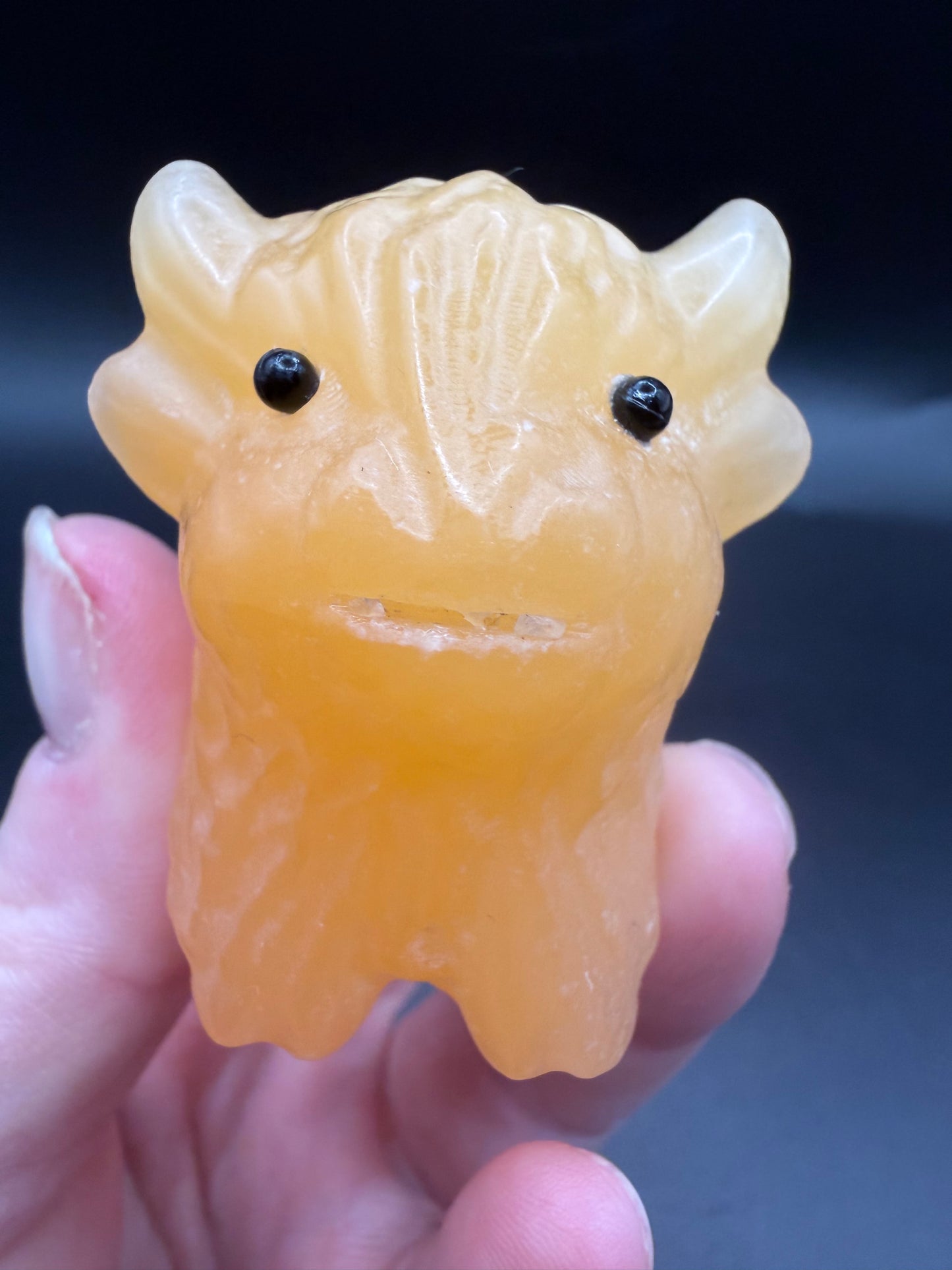 Orange Calcite Highland Cow Crystal Carving – 5.5cm