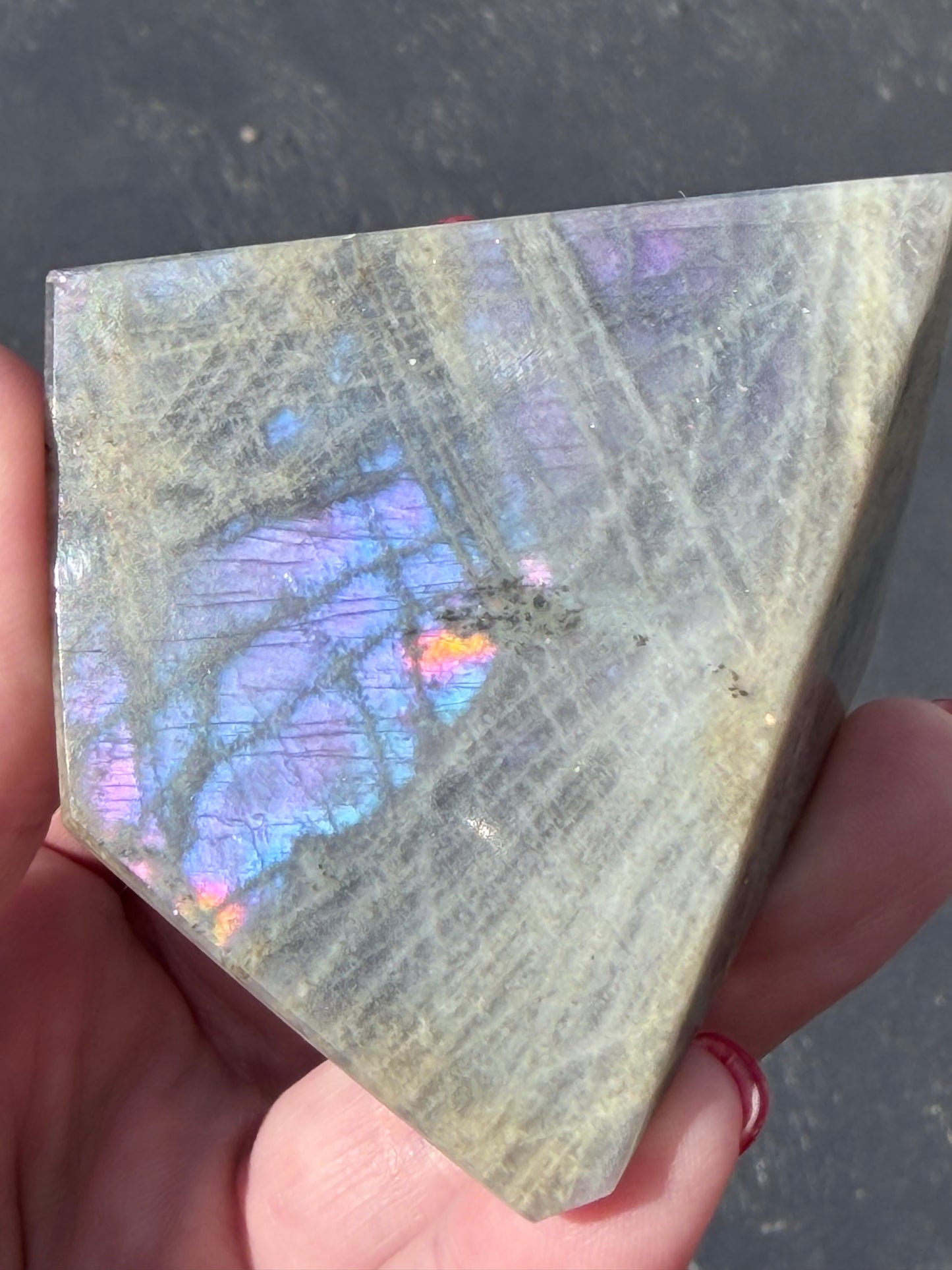 Labradorite Crystal Freeform – Multicolour Flash | 122g

Enhances intuition and psychic awareness