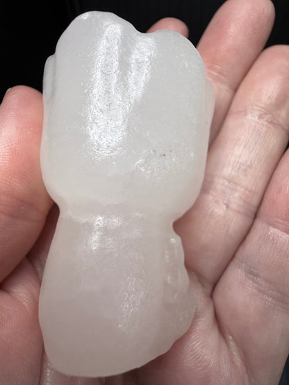 White Calcite Groot 7cm