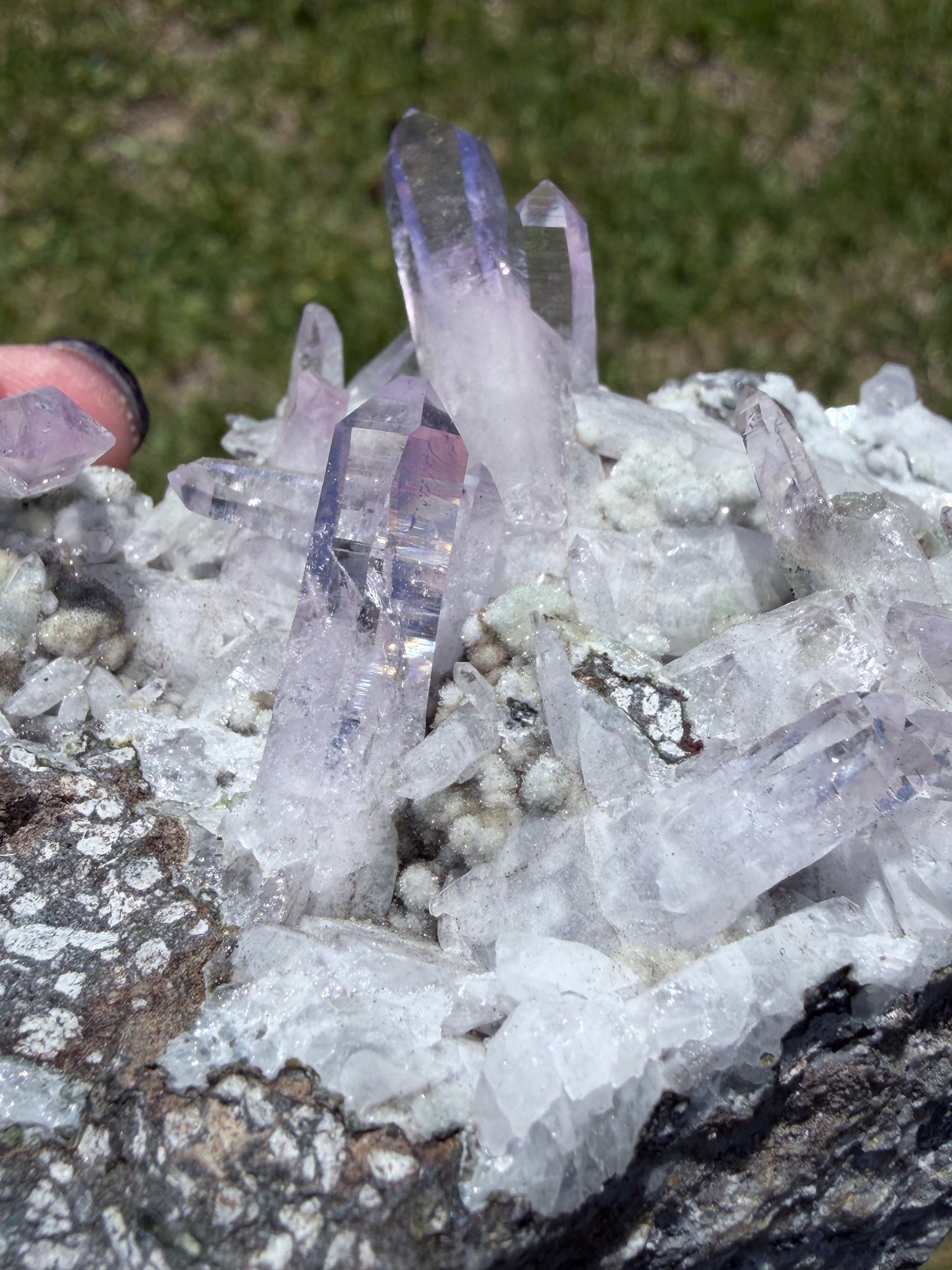 VERA CRUZ AMETHYST CLUSTER ON MATRIX — COLLECTOR PIECE 260g