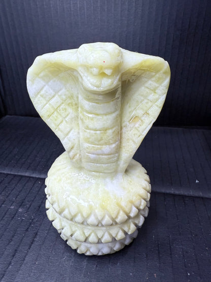 Cobra serpentine Jade Snake