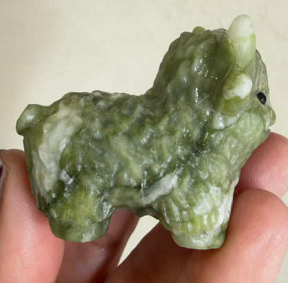 Highland Cow Green Serpentine Carving – 5–6 cm