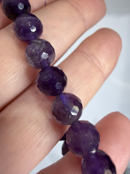8mm Amethyst Faceted Bracelet

Calming • Intuition • Protection