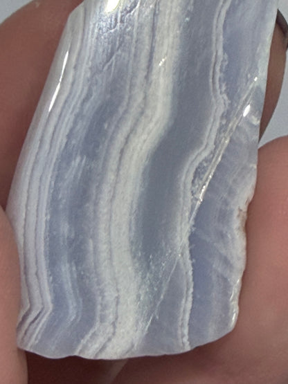 Blue Lace Agate Cake Slice – | 17g H