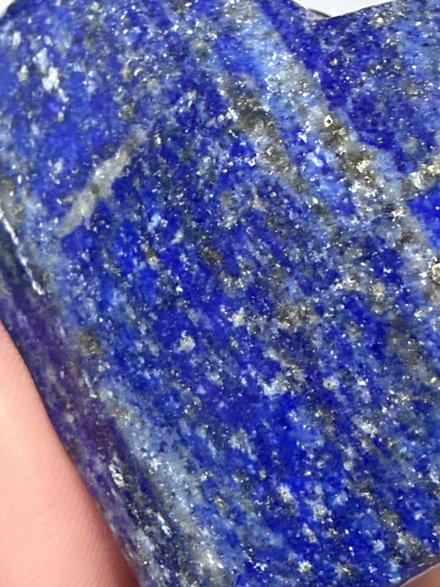 Lapis Lazuli Self-Standing Heart D 5.4cm