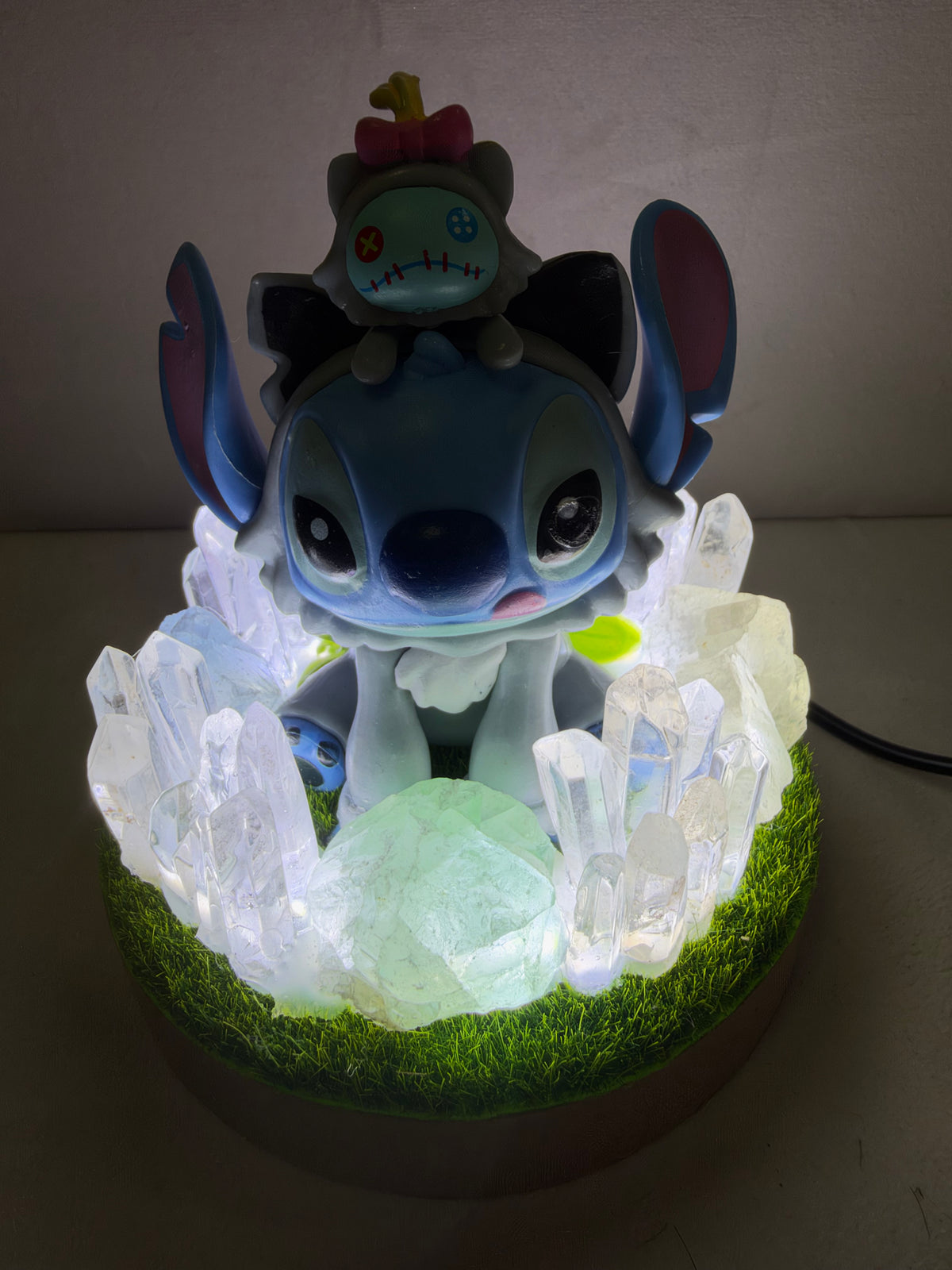 Stitch & Scrump Crystal Garden USB Lamp