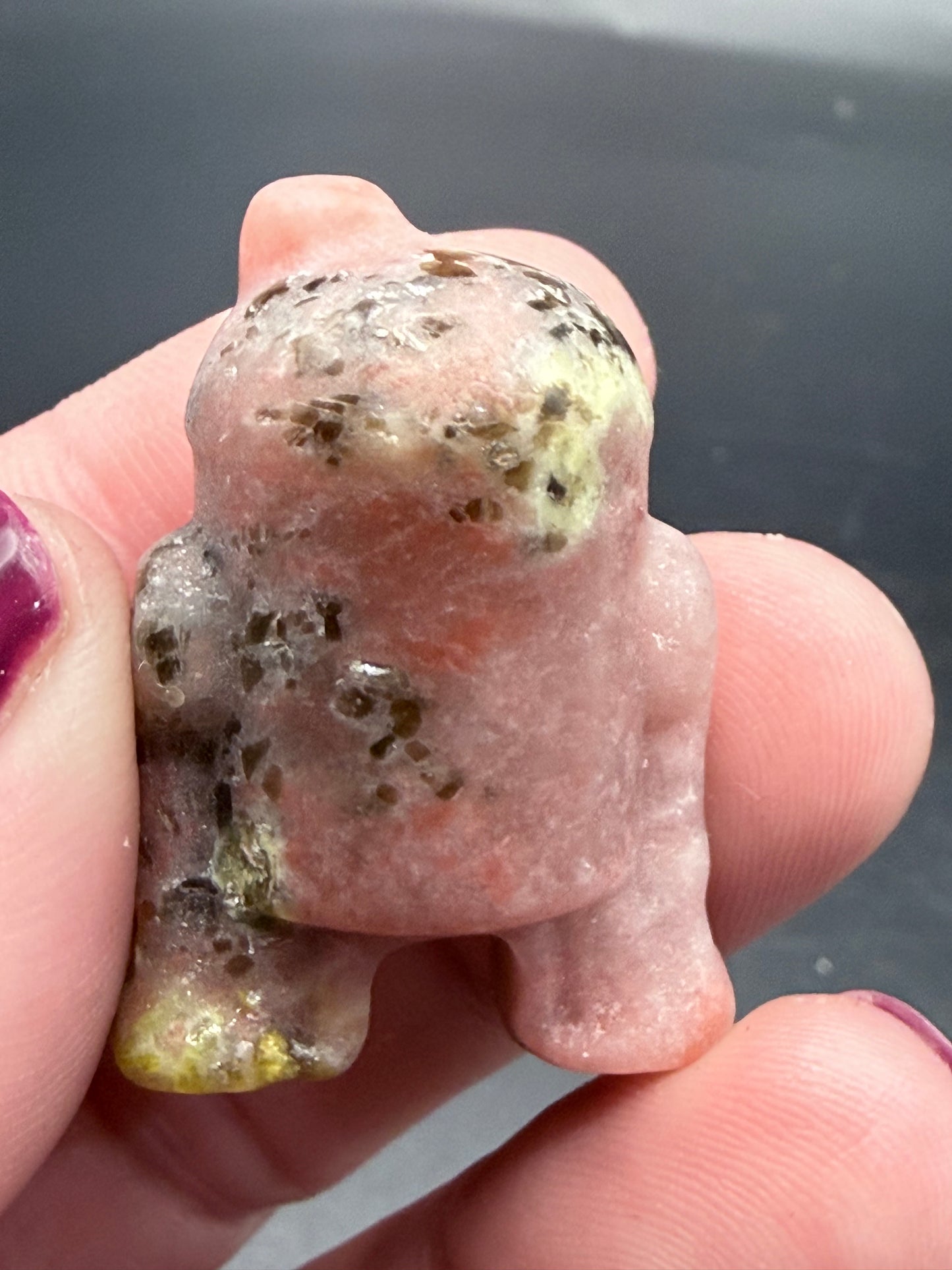 🤖 Crystal R2-D2 Carvings – Galactic Guardians of Energy