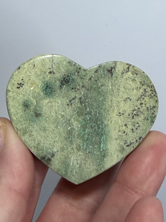 Madagascan Chrysoprase Free Standing Heart – 5.5cm B