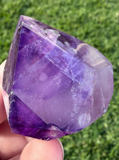 Amethyst Freeform (Deep Purple Tip) – 65g B