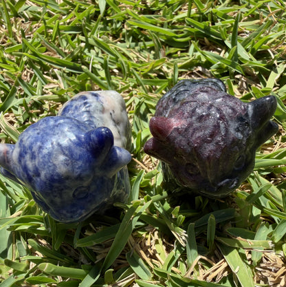 Garnet Highland Cow 5.5x4.5cm