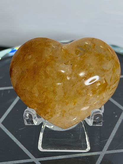 Golden Healer Quartz Heart E - 4cm