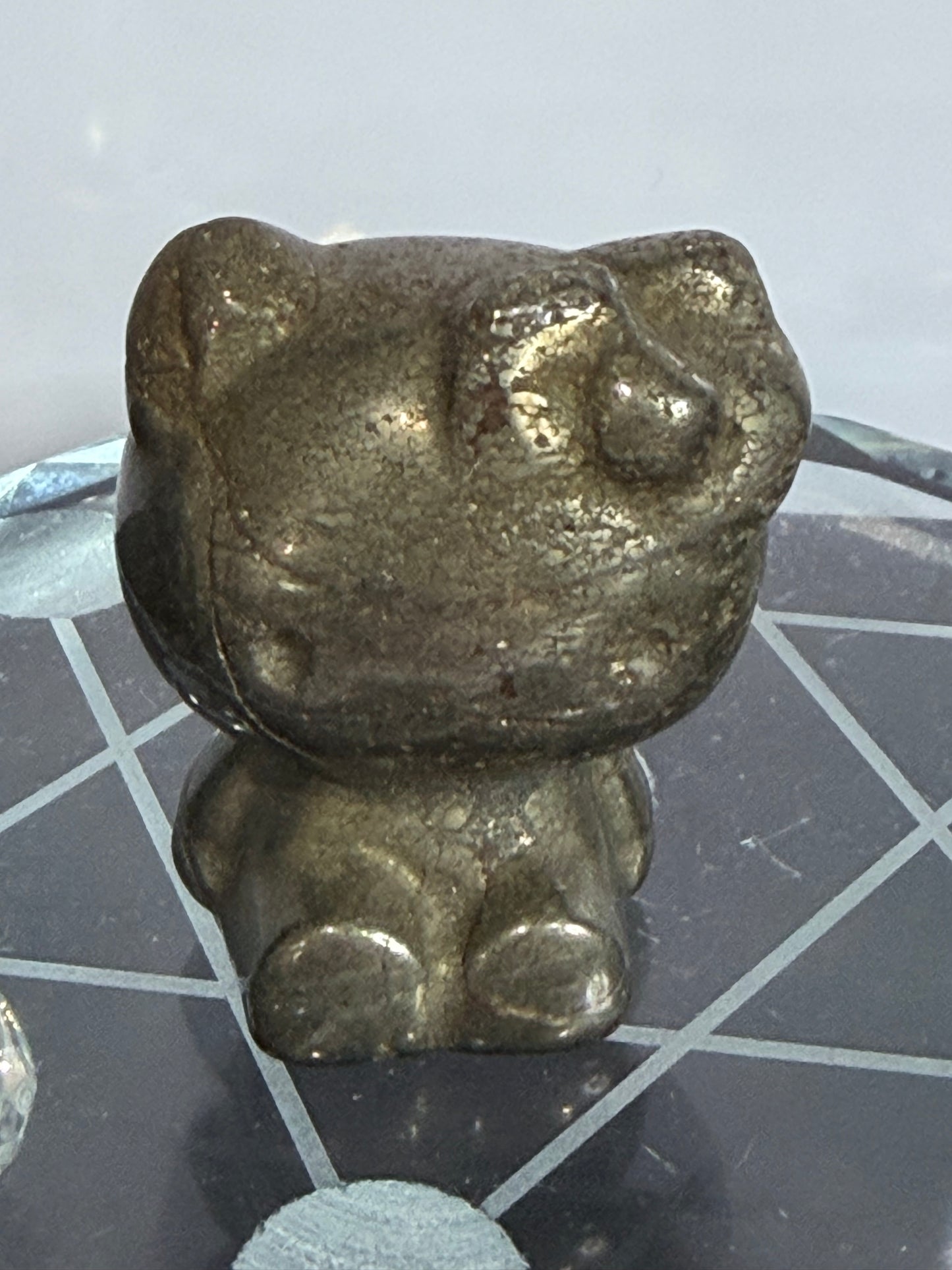 Hello Kitty Pyrite Crystal Carving – 5cm