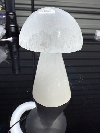 Selenite Mushroom