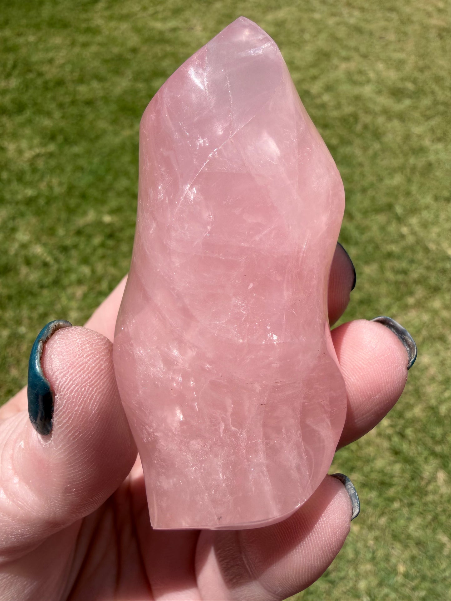 Bright Pink Rose Quartz Flame – 100g