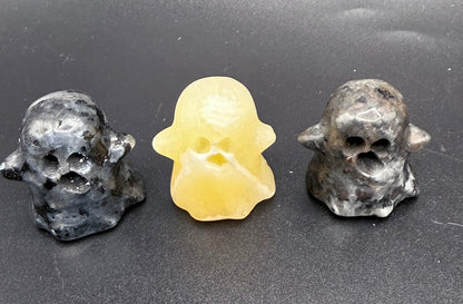 Larvikite Ghost Carving 3cm