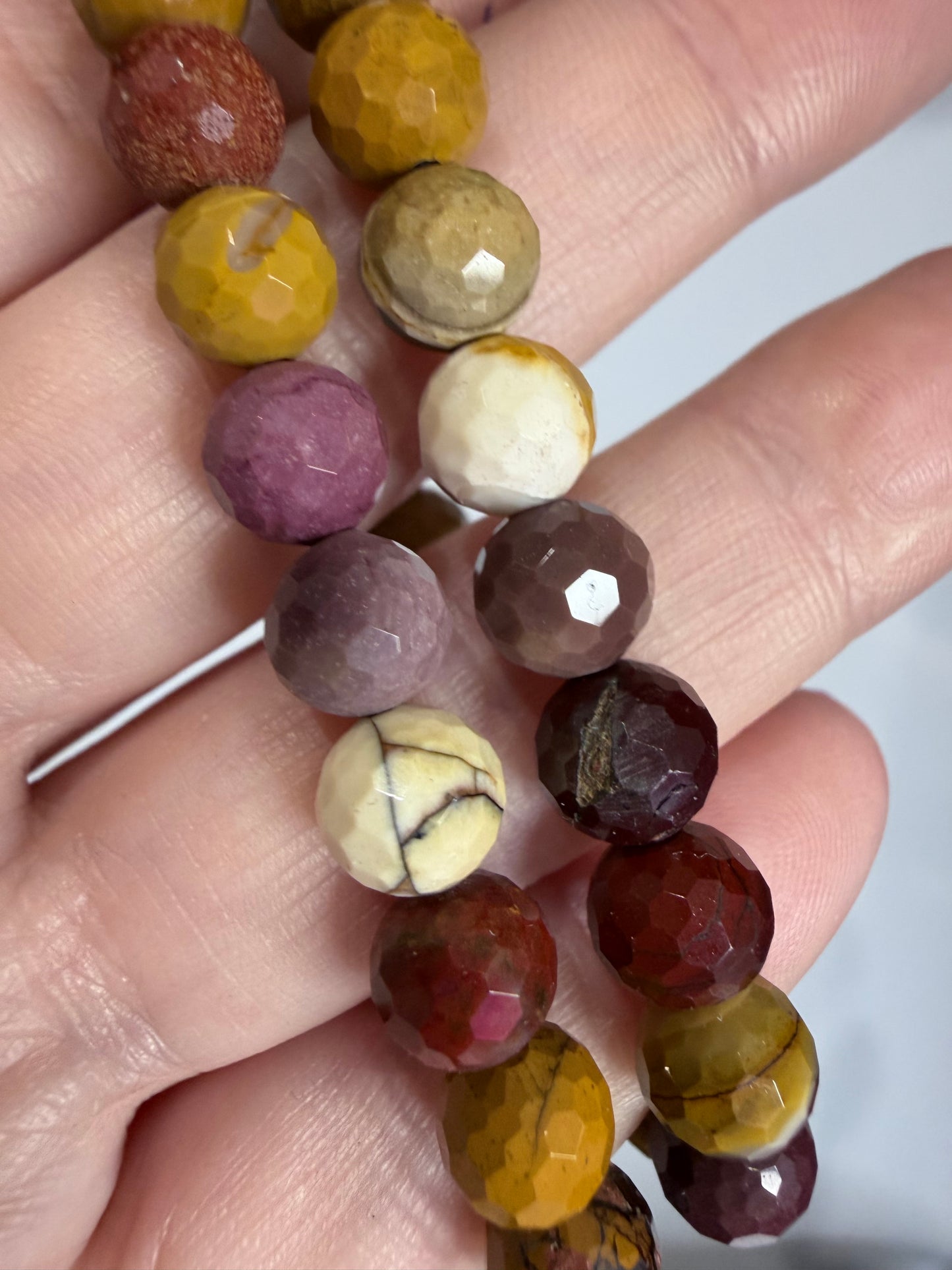 8mm Mookaite Jasper Bracelet

Grounding • Strength • Adventure