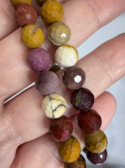 8mm Mookaite Jasper Bracelet

Grounding • Strength • Adventure