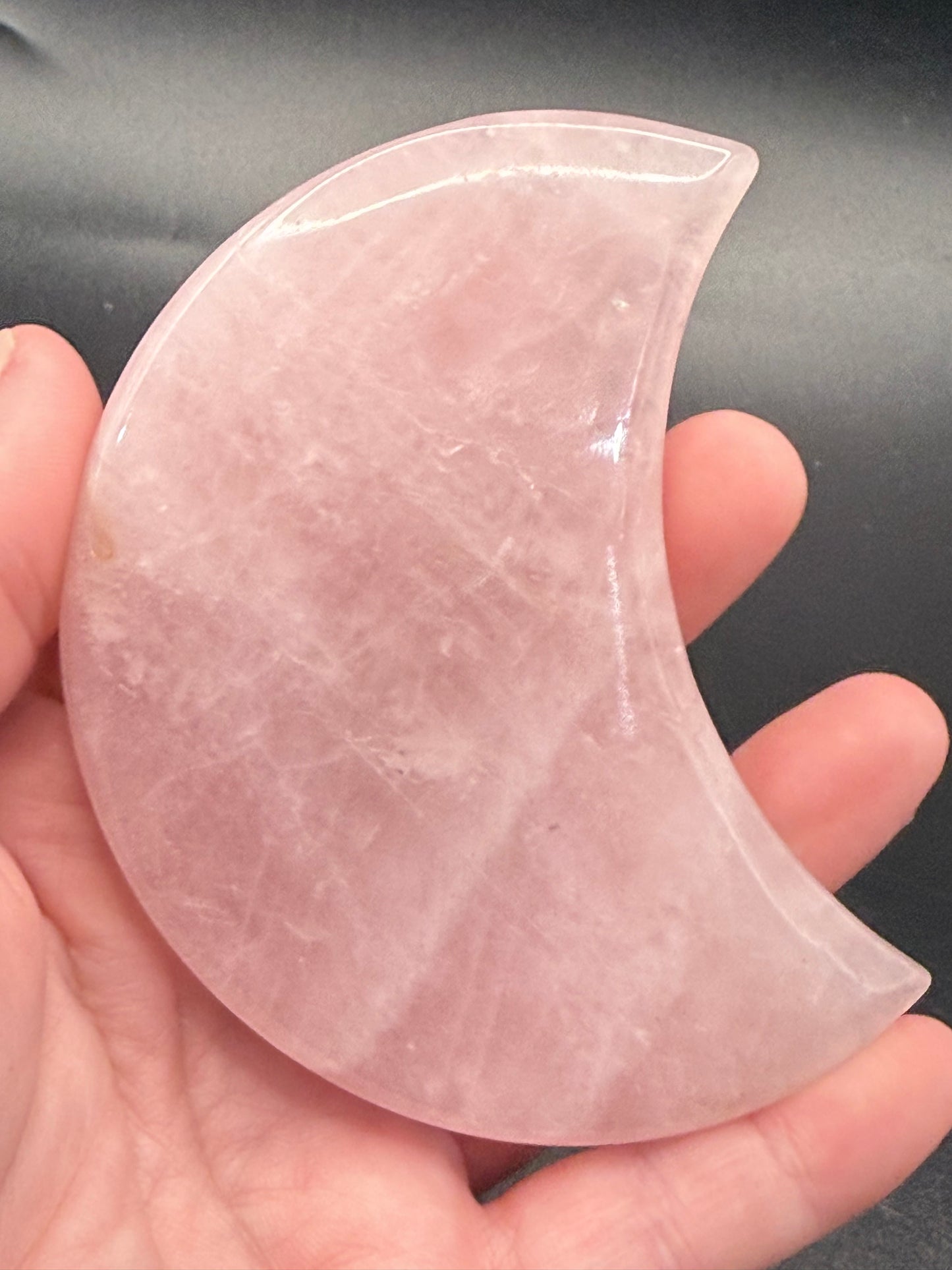 Rose Quartz Moon Carving with stand : 9.7x8.1cm 146g