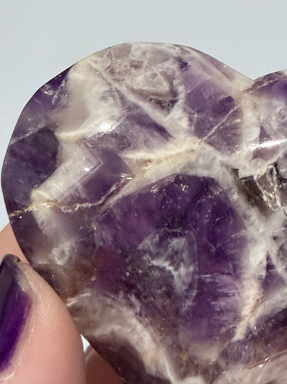Chevron Amethyst Heart – Self Standing C