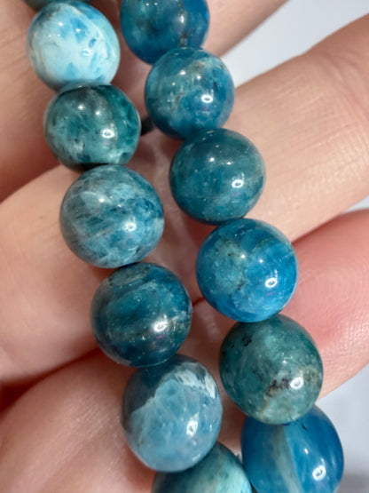 8mm Blue Apatite Bracelet

Motivation • Clarity • Personal Growth