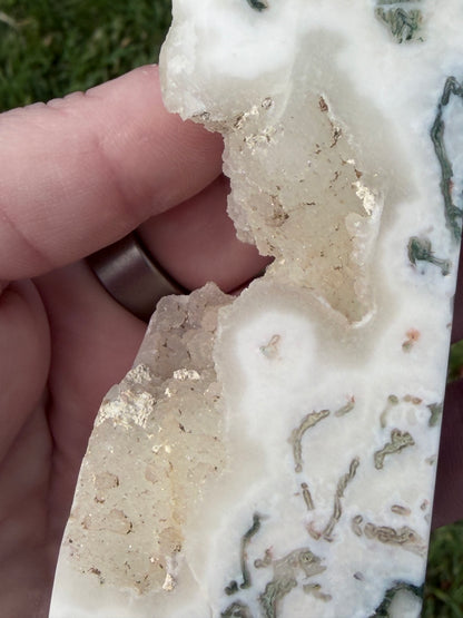 Moss Agate Druzy Tower – 12.5cm
