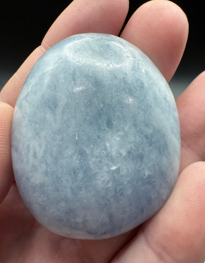 Blue Celestite Palm Stone – 5cm