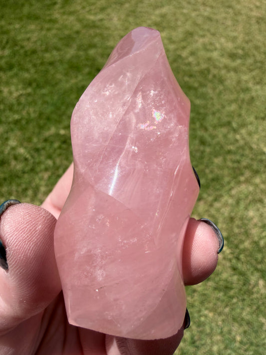 Bright Pink Rose Quartz Flame – 100g