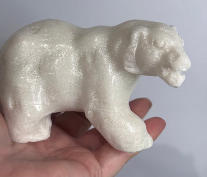 White Jade Polar Bear Crystal Carving – 13 cm | 547 g