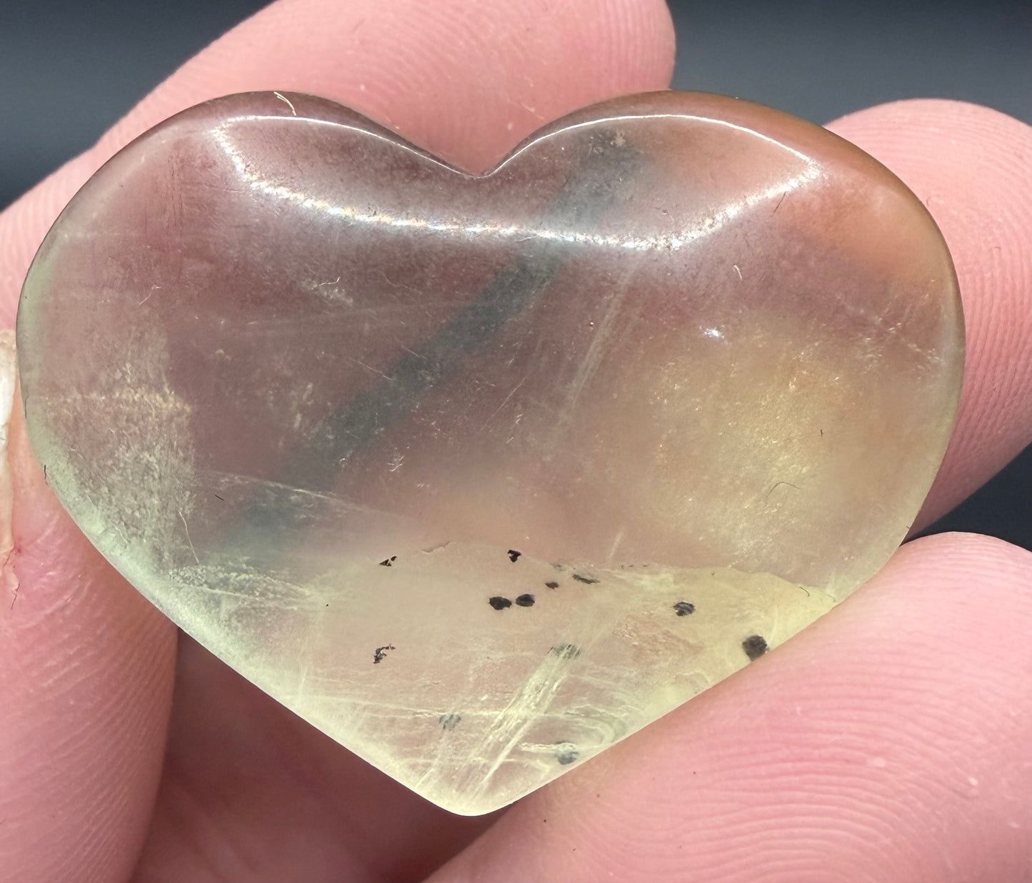 Fluorite Hearts Assorted Colours – 4cm