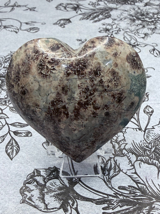 Green Flower Agate Chunky Heart – 117g (Self Standing)