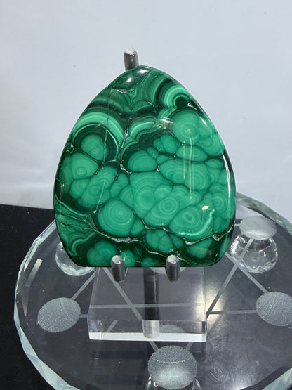 Congo Malachite Freeform With Stand – 5.8cm (C)
