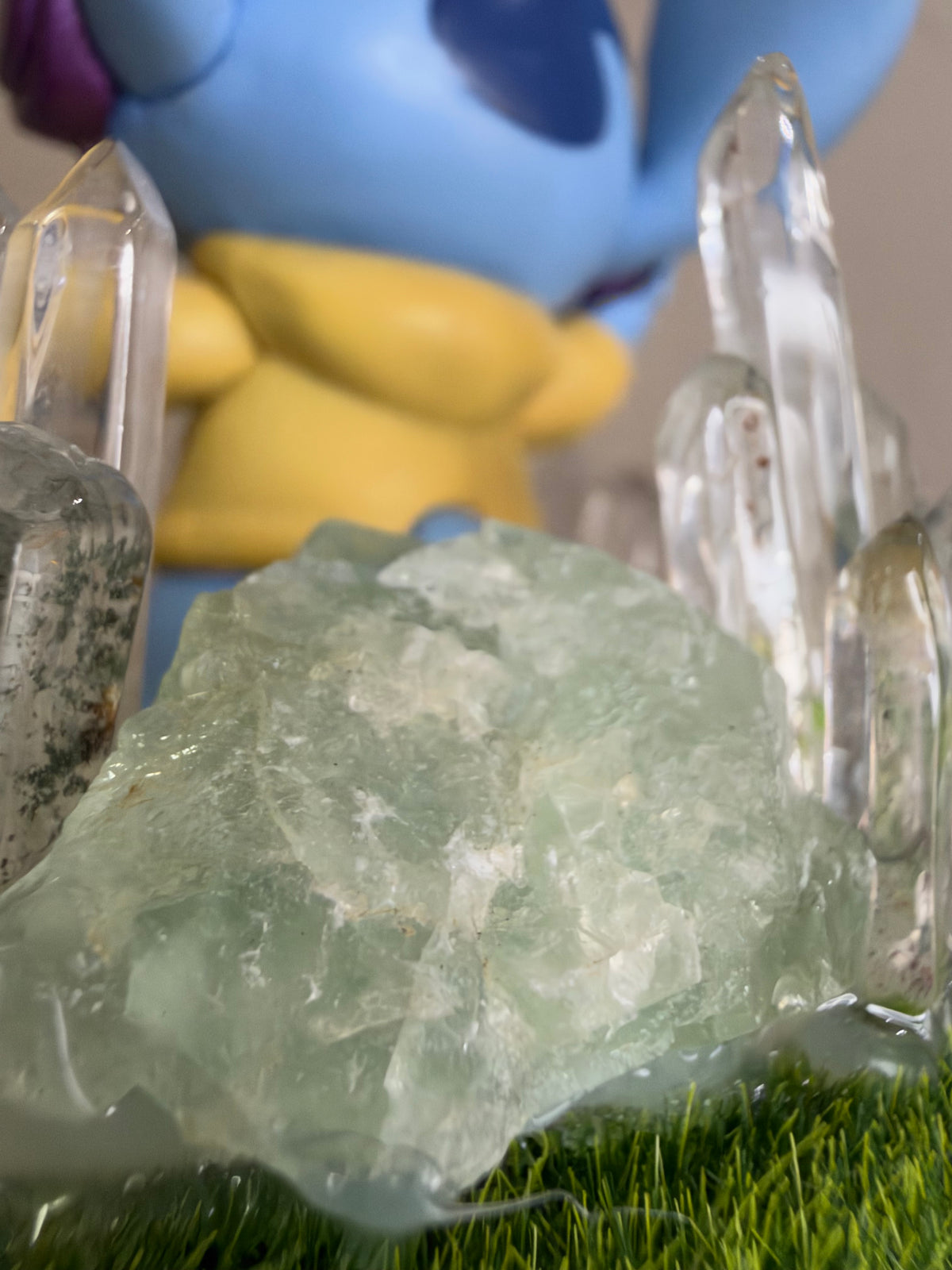 DJ Stitch Crystal Garden USB Lamp