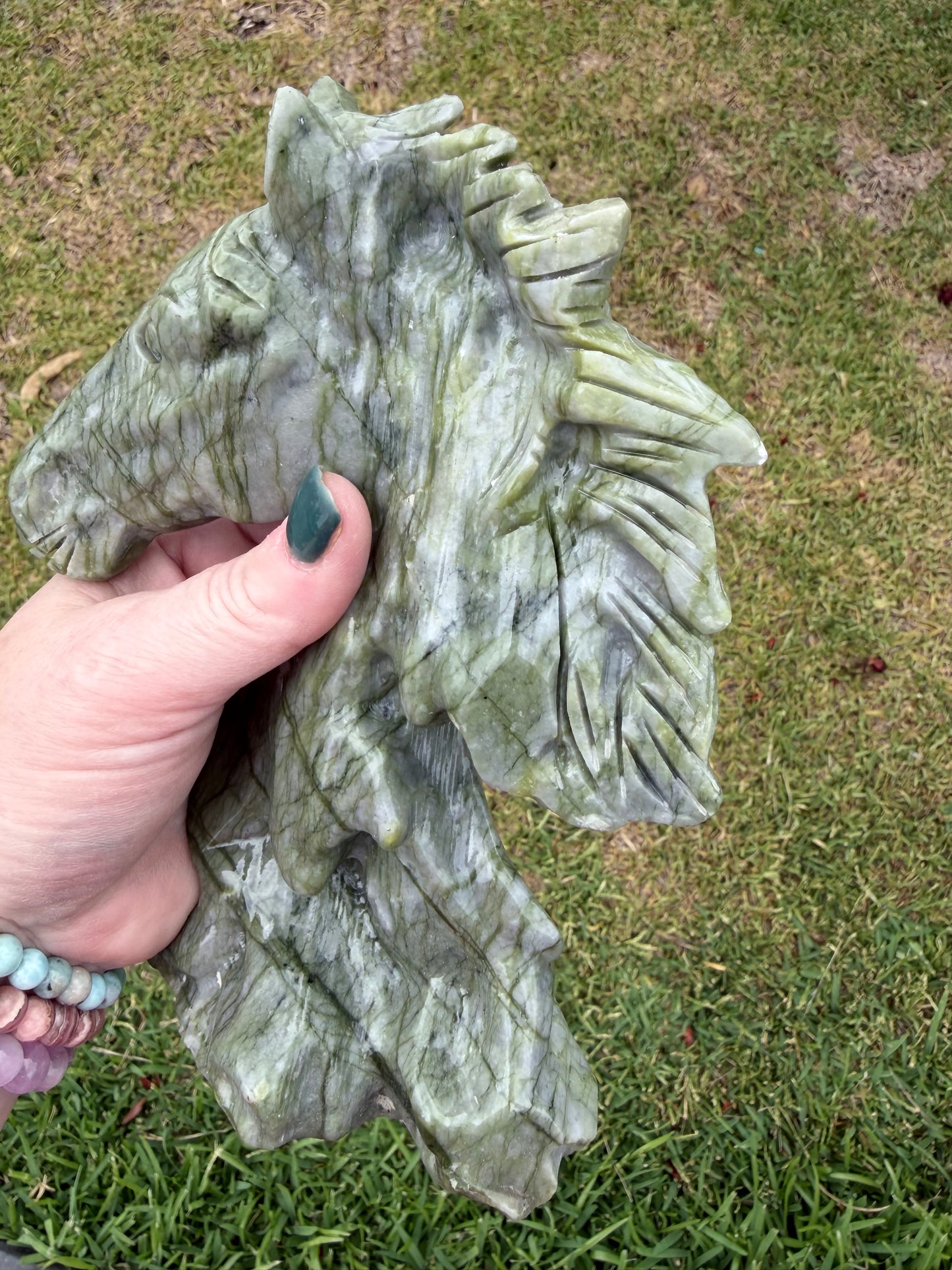 Serpentine Jade (New Jade) Horse Head Carving