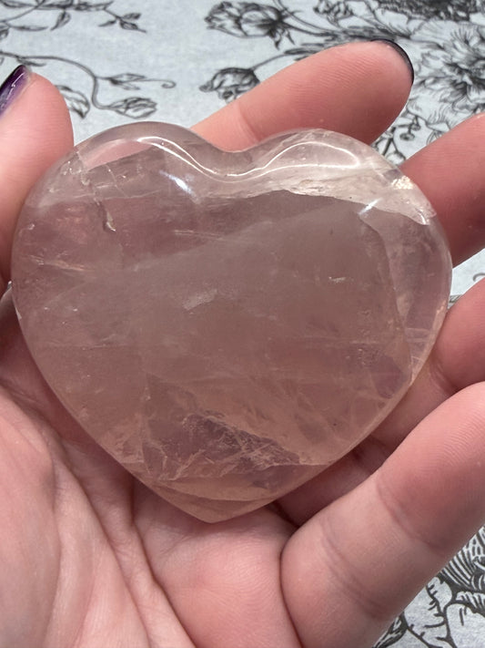 Rose Quartz Super Gemmy Heart – Love & Self Love (115g | 6.3 × 6cm)