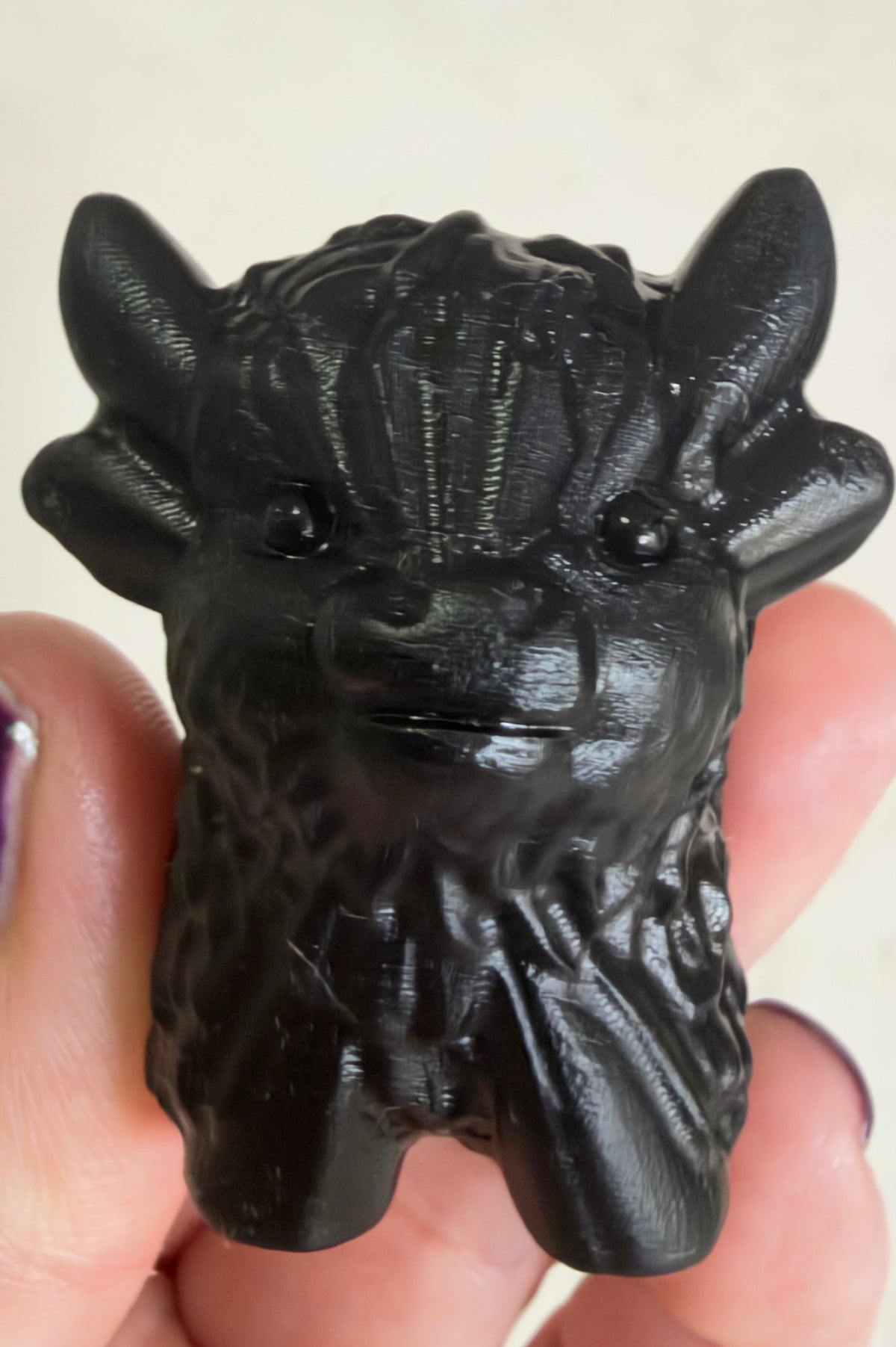 Highland Cow Black Obsidian Carving – 5–6 cm