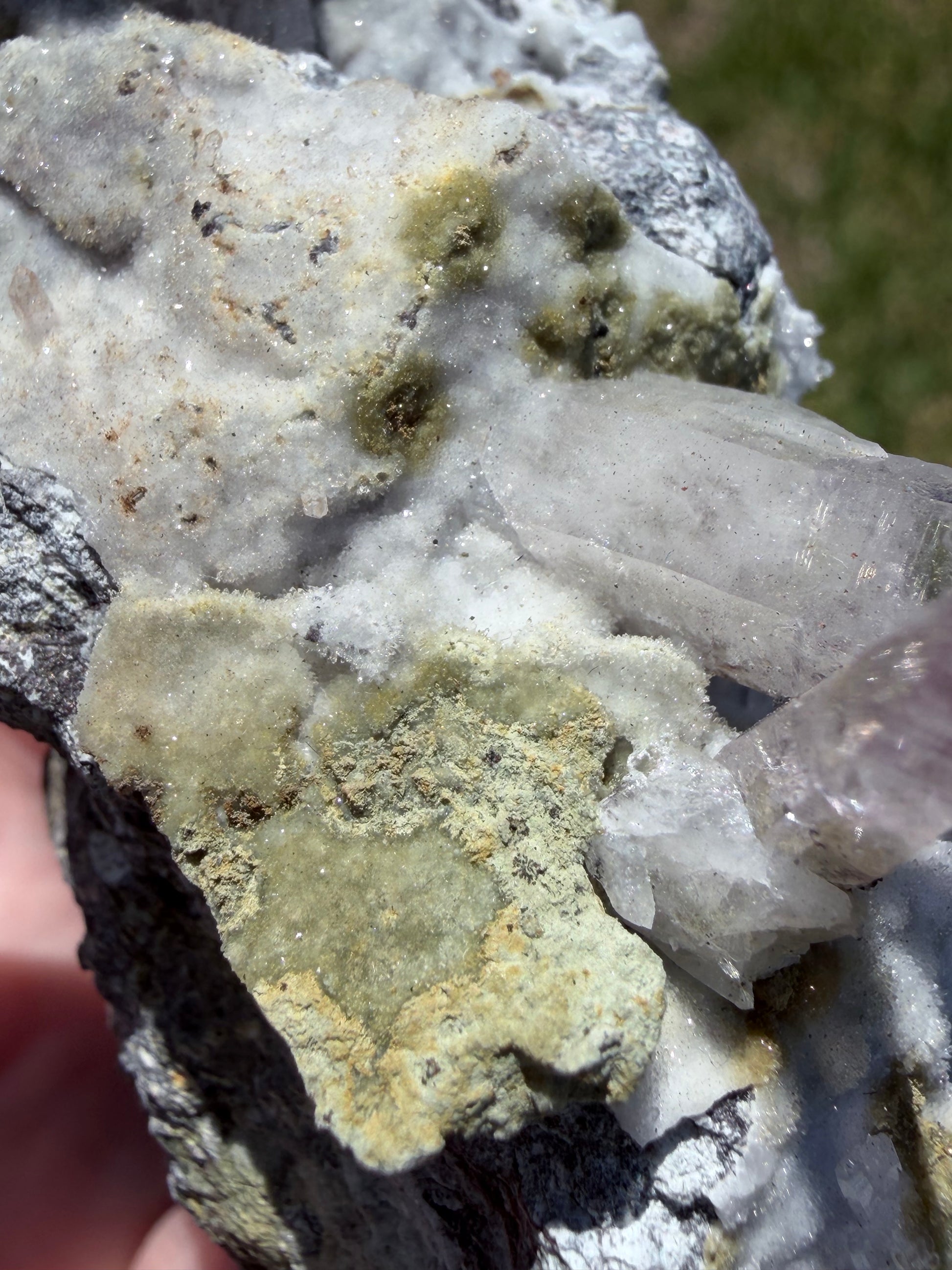 Vera Cruz Amethyst on Matrix – Collector / Display Grade 106g - Crystal wonderland By Lisa
