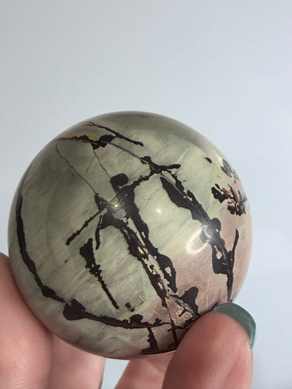 Picture Jasper Sphere – 5.3 cm (212 g) B
