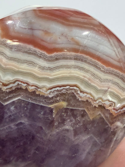 Amethyst & Agate Banded Heart – Self-Standing | 7.2 × 6.6 cm | 146g C