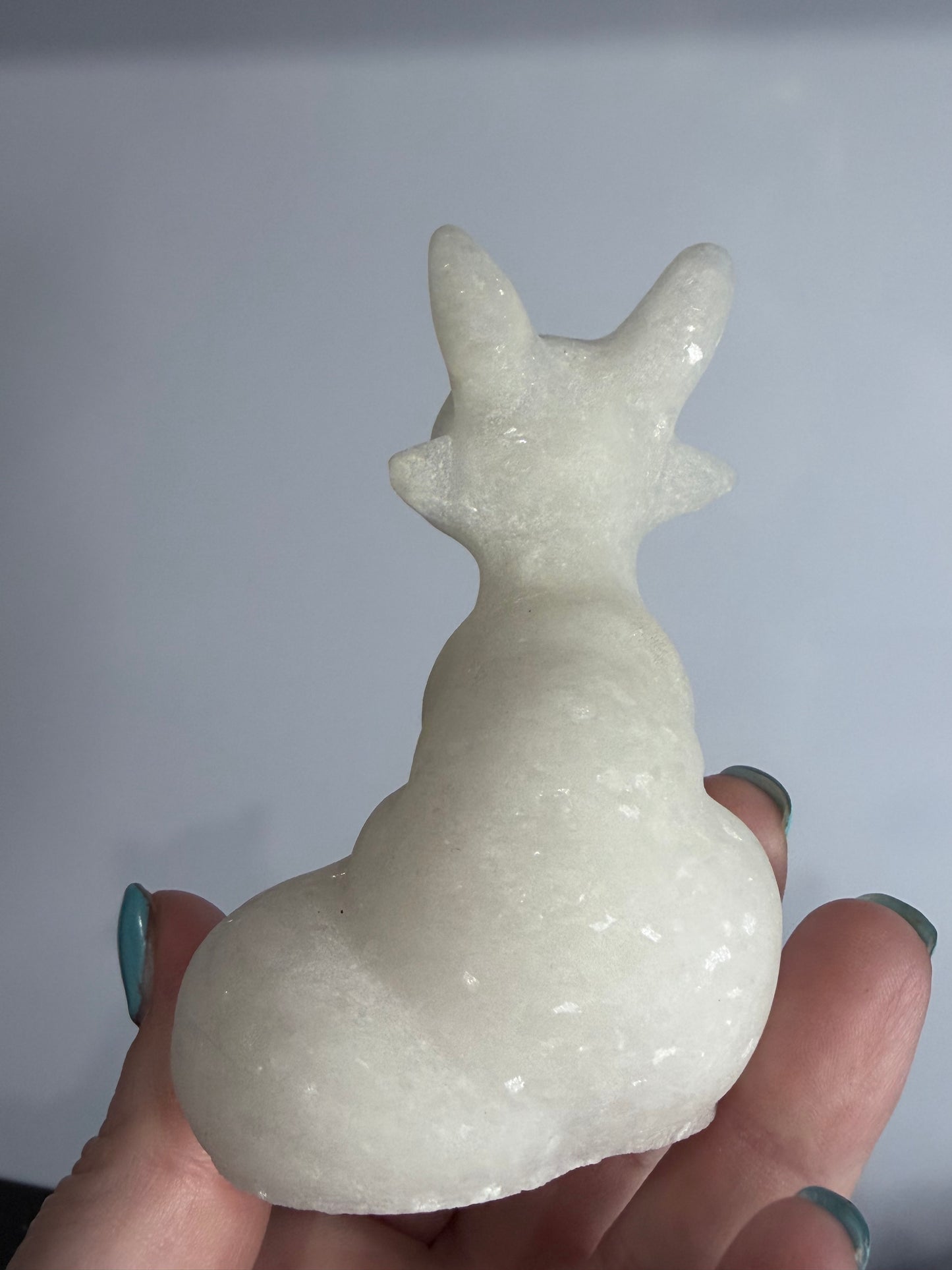 White Calcite Fox Carving – 9 cm