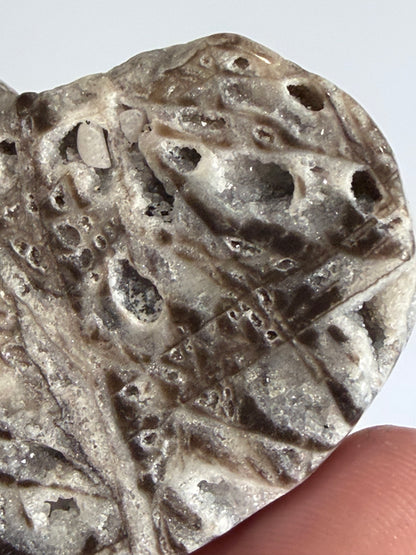 Sphalerite Free-Standing Heart E 5.4cm