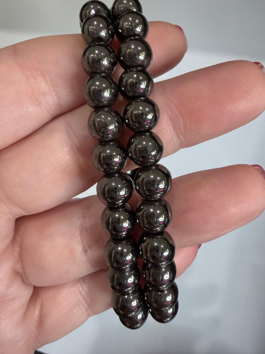 8mm Magnetic Hematite Bracelet

Grounding • Energy Balance • Strength